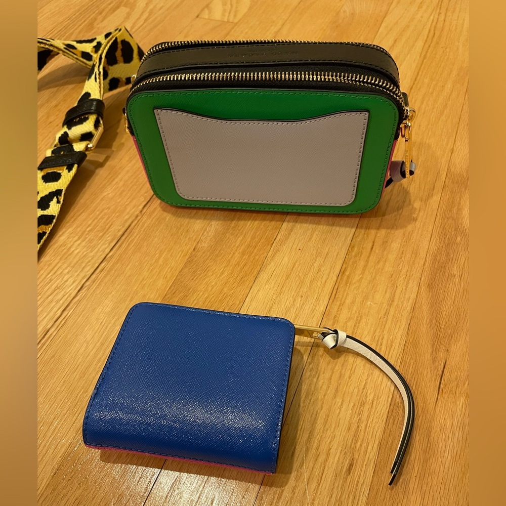 Marc Jacobs Snapshot Bag & Matching Wallet - image 2
